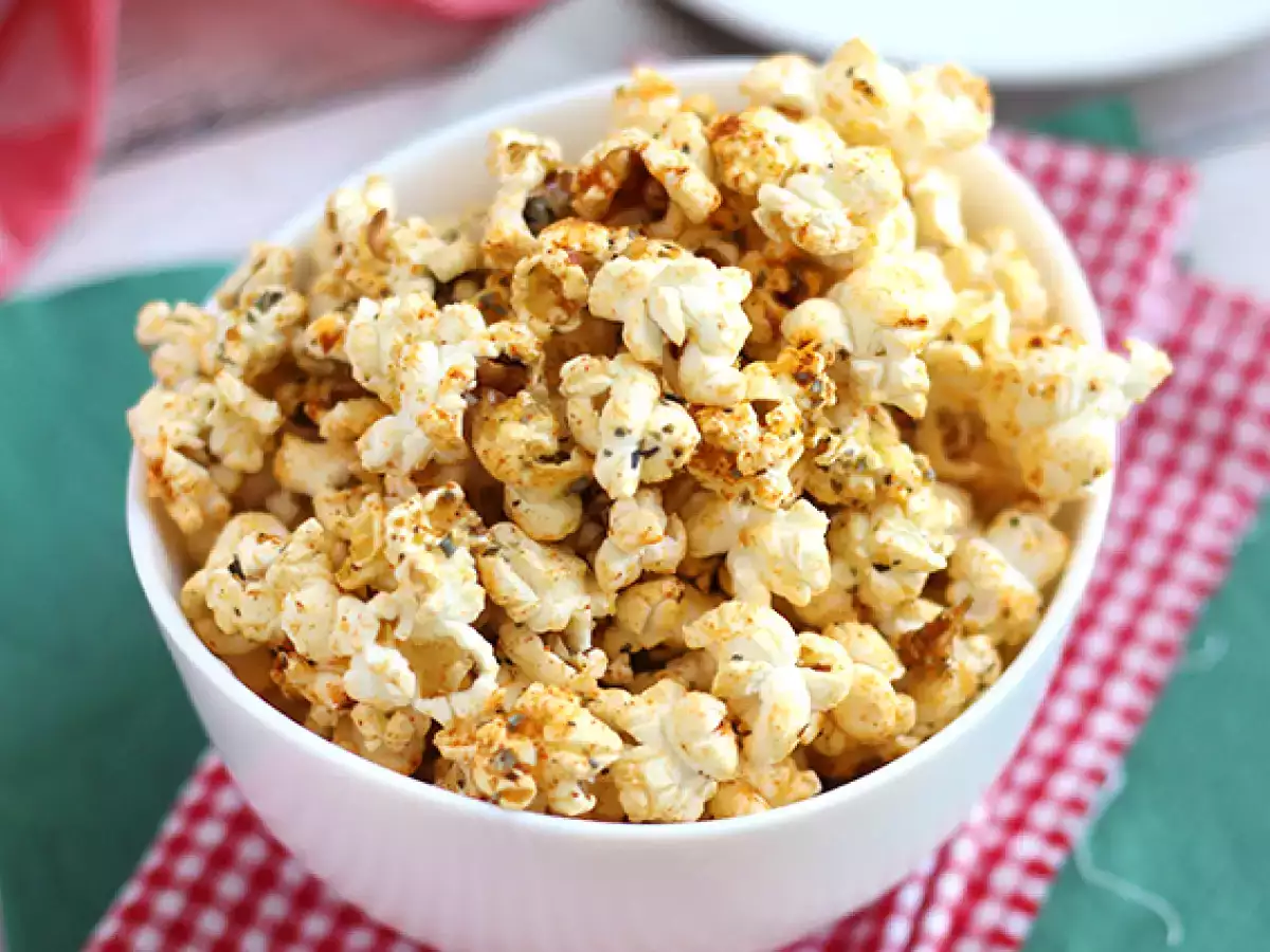 Recept Pizza ízesítésű popcorn