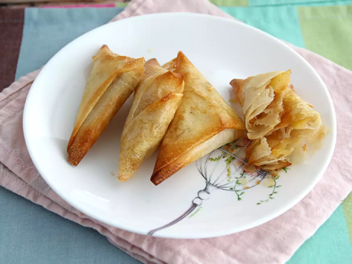 Recept Alma és fahéjas samoussas