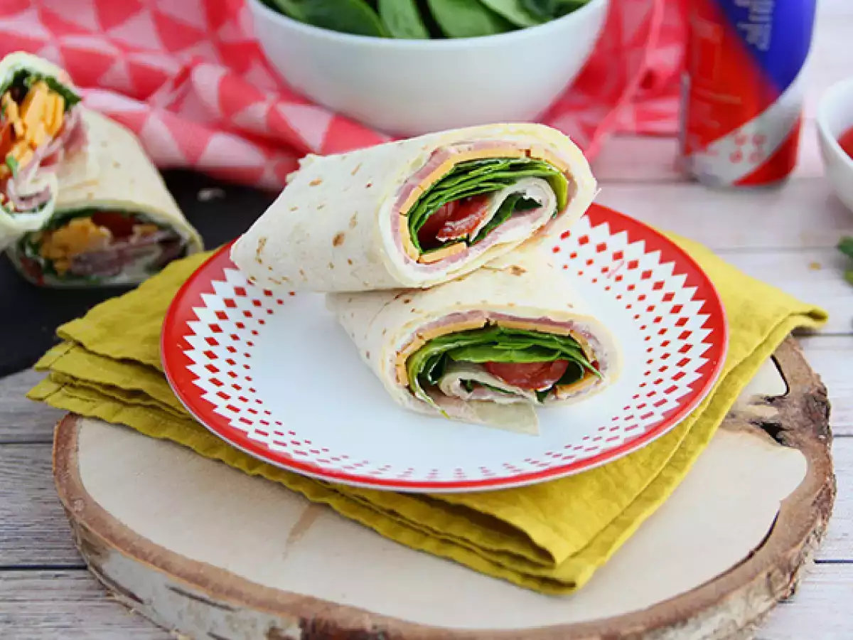 Recept Sonkás és cheddaros spenótos wrapek