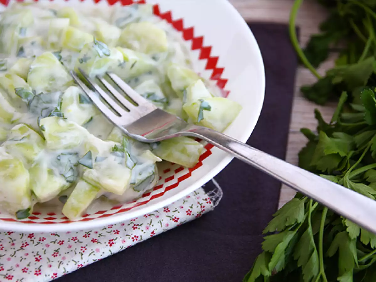 Recept Uborka joghurtos mártással