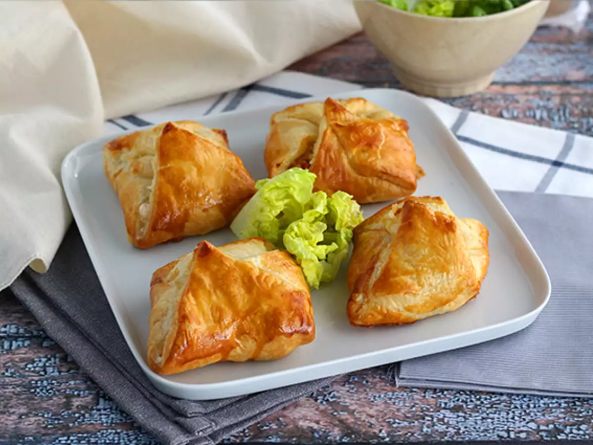 Recept Fagottini füstölt lazaccal és kecskesajttal