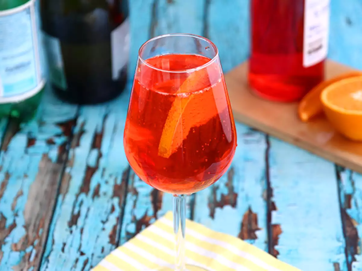 Recept Spritz, a híres olasz koktél aperollal
