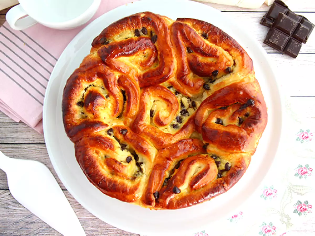 Recept Kínai briós, pudinggal és csokoládéforgáccsal töltve