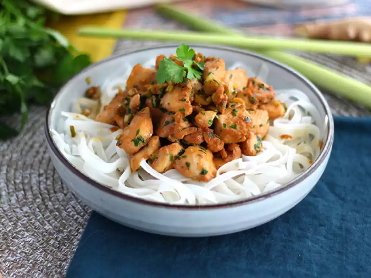 Recept Csirke gyömbérrel és citromfűvel