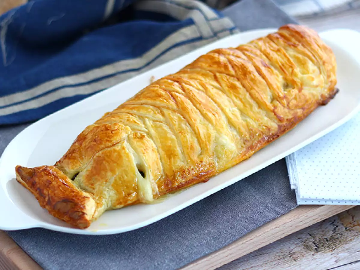 Recept Hal leveles tésztakéregben, spenóttal és mozzarella sajttal