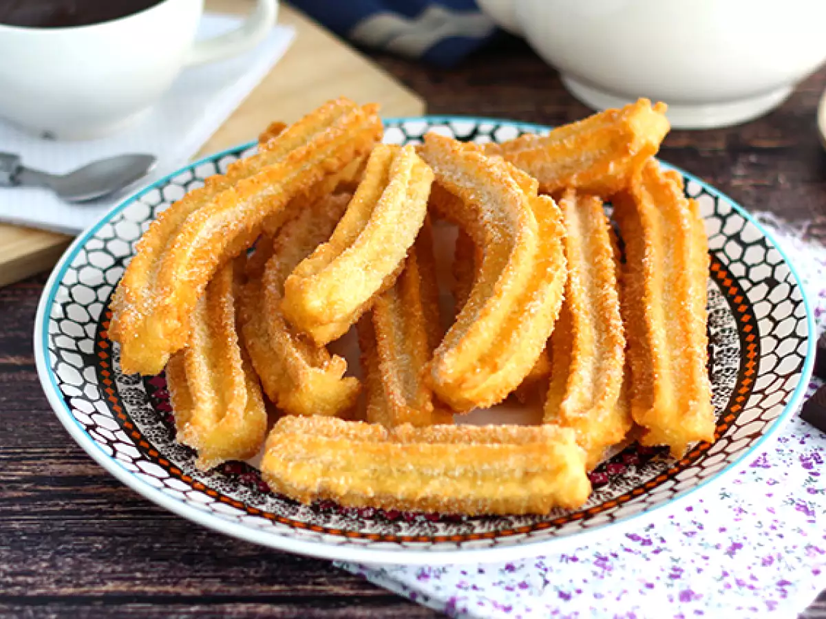 Recept Ropogós és könnyű churros
