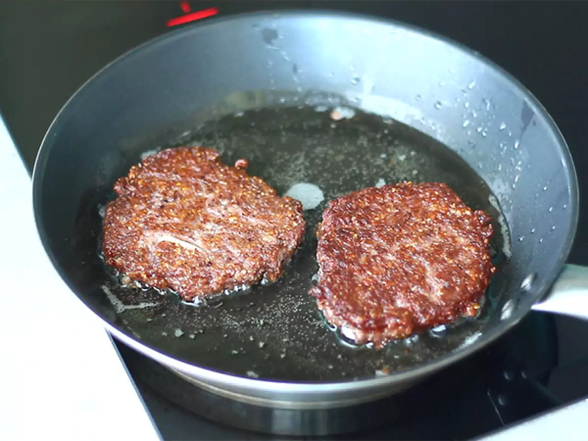 Recept Vegetáriánus steakek vörösbabbal