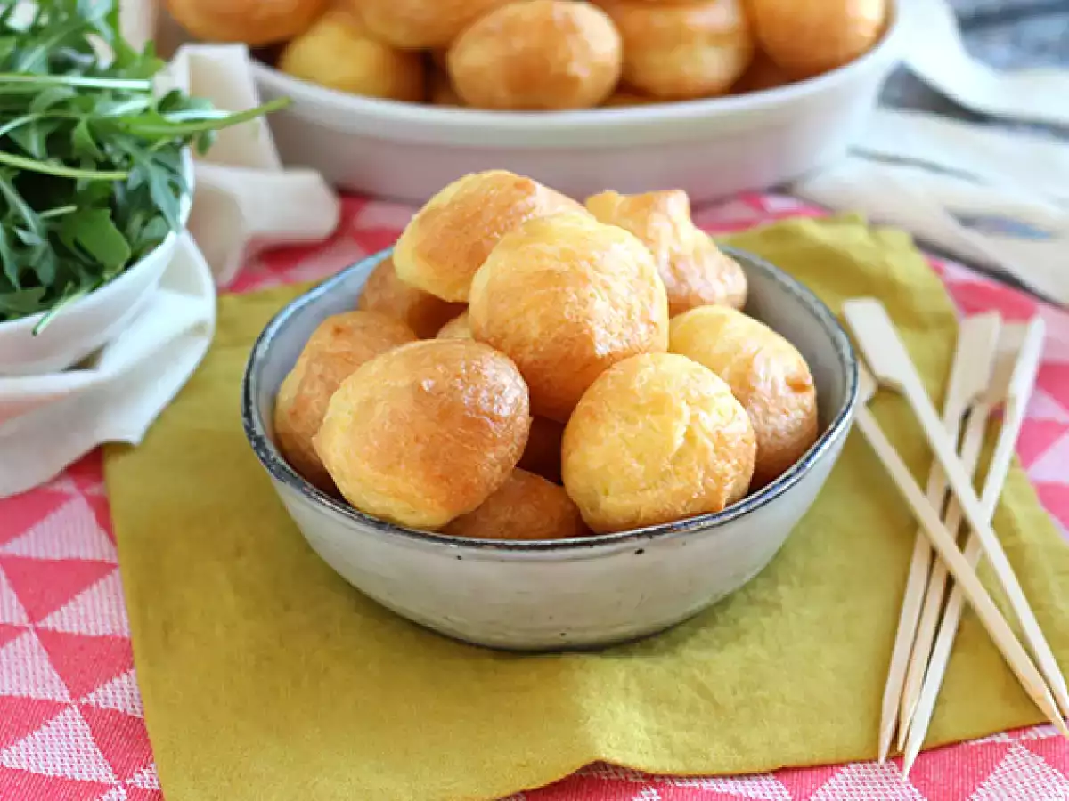 Recept Könnyű sajtos gougères