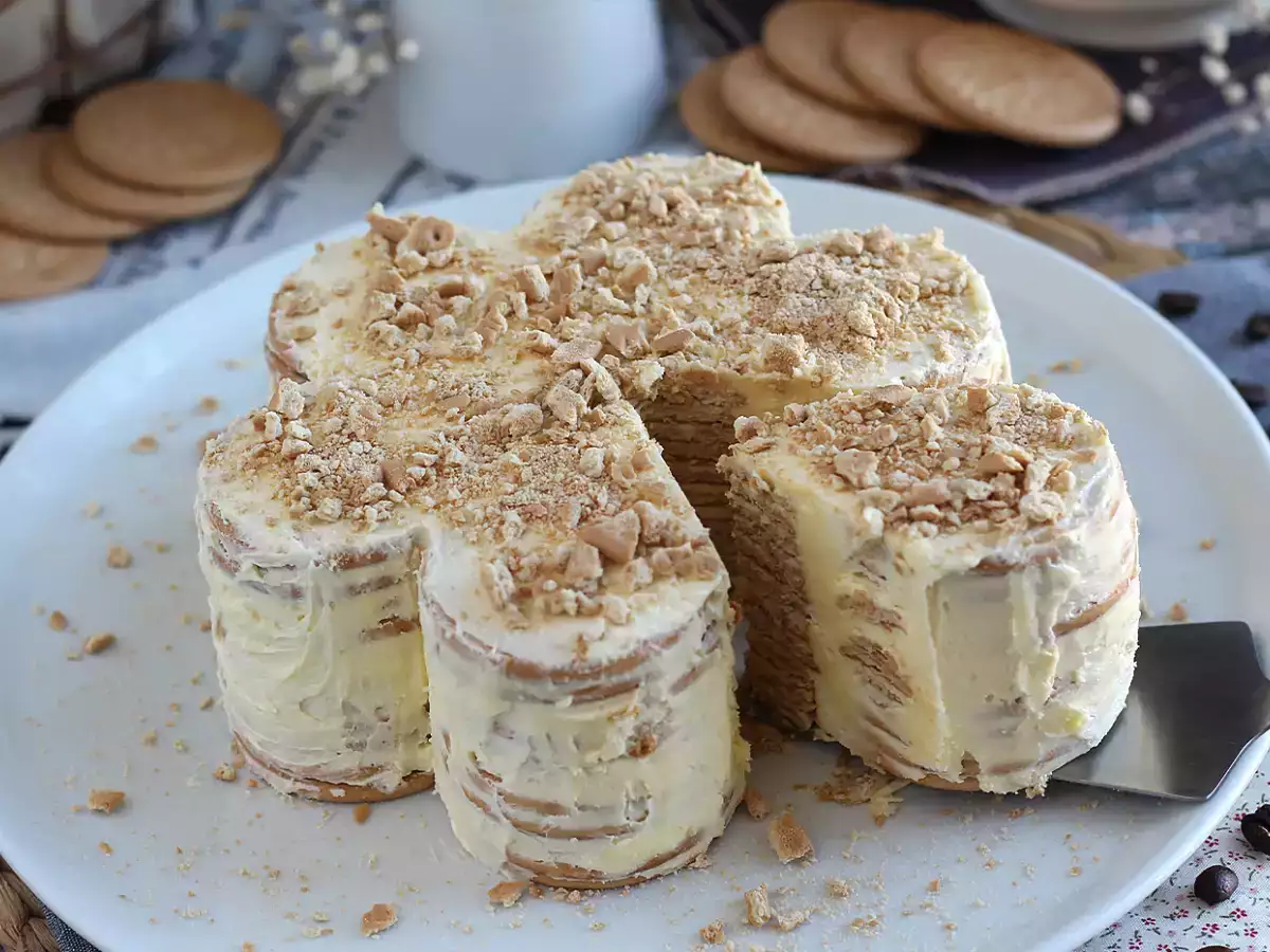 Recept Portugál kekszes sütemény, bolo de bolacha