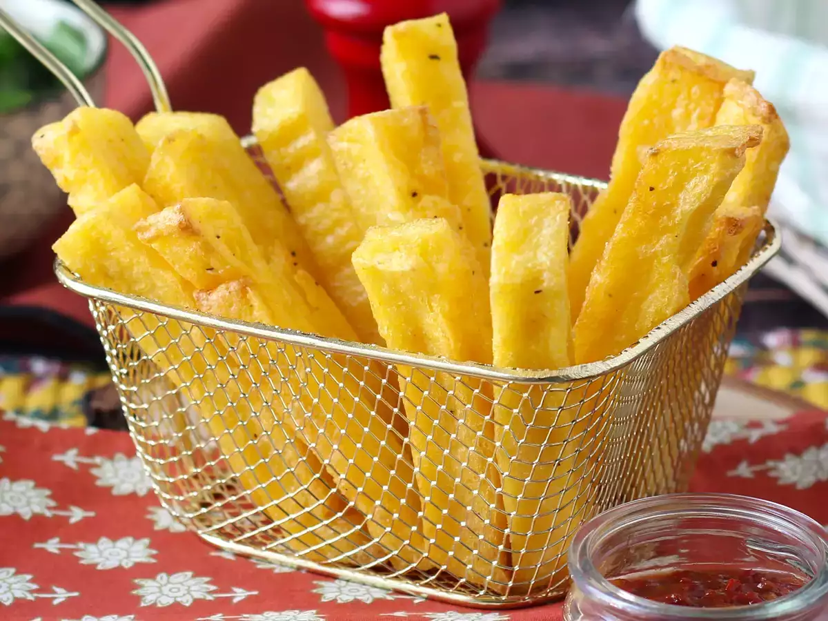 Recept Bűntudatmentes sült polenta: ropogós, aranyszínű és tökéletes az air fryerben!