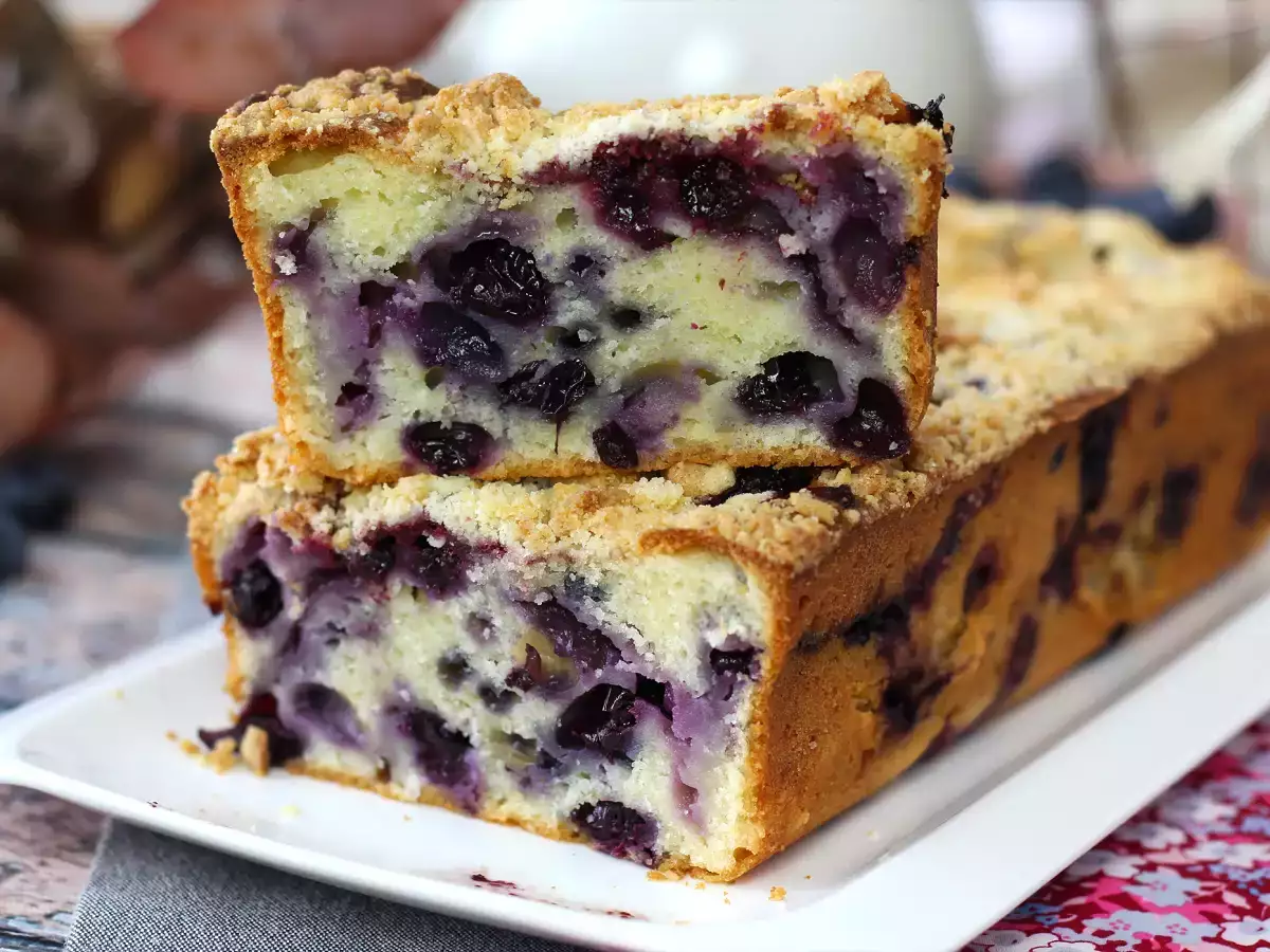 Recept Áfonyás omlós torta: a torta, amely ötvözi a fondantot, a puhaságot és a ropogást!