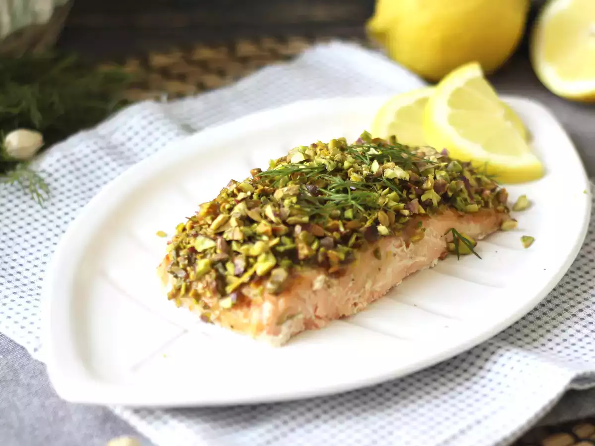 Recept Lazac pisztáciás kéregben