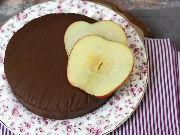 Recept Csokoládés almás fudge, egy szuperegyszerű desszert, amit mindössze 2 hozzávalóból készíthetsz!