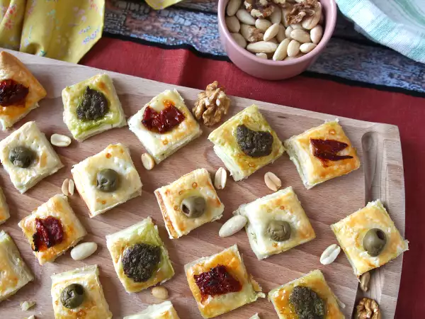 Recept Gyors és egyszerű leveles tésztafalatok egy nagyszerű aperitifhez!