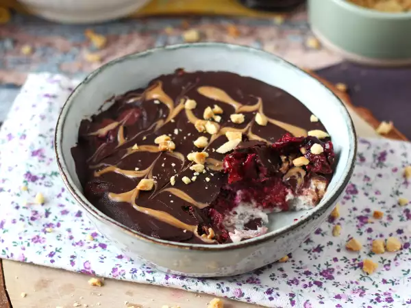 Recept Overnight zab piros gyümölcs és csokoládé, egy egészséges és laktató reggeli!