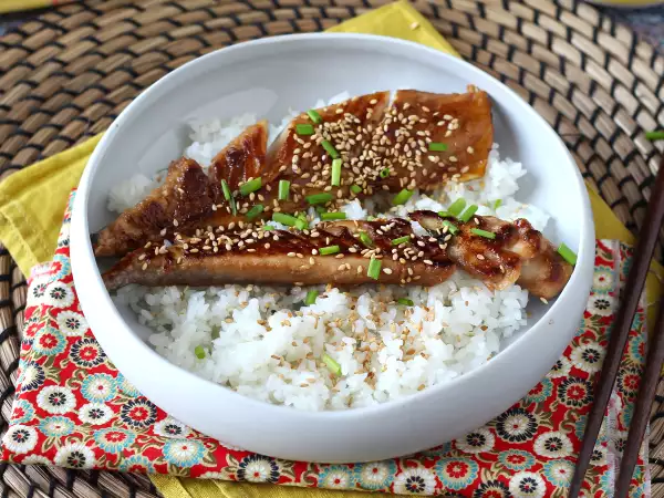 Recept Hogyan főzzük a makrélát? próbáld ki ezt a szójaszósszal és mézzel mázolt receptet!