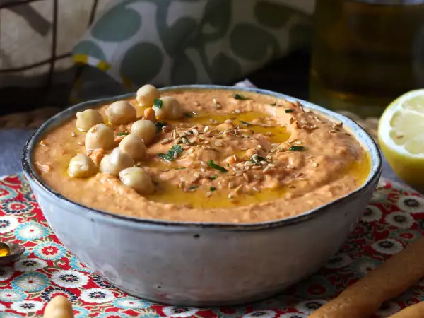 Recept Pirospaprika humusz