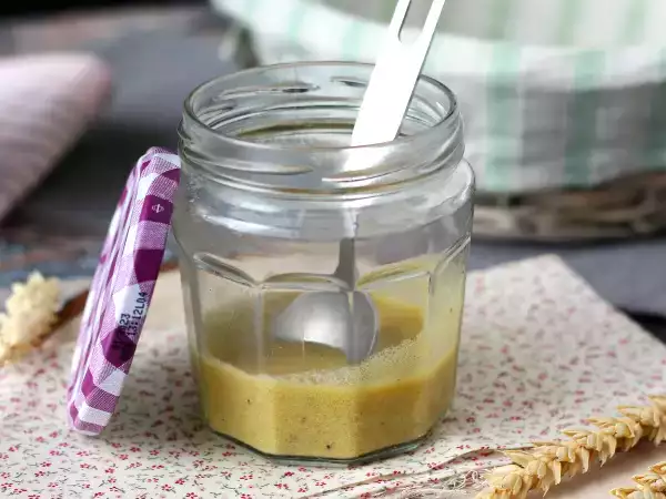 Recept Vinaigrette, a gyors és egyszerű módja a saláta öntetének!