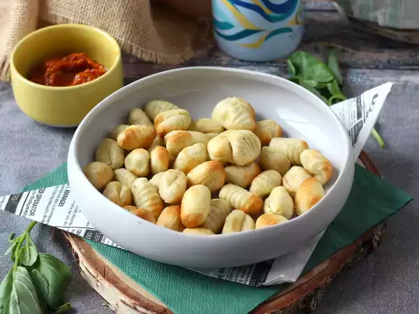 Recept Ropogós, puha gnocchi air fryerrel, mindössze 10 perc alatt kész!