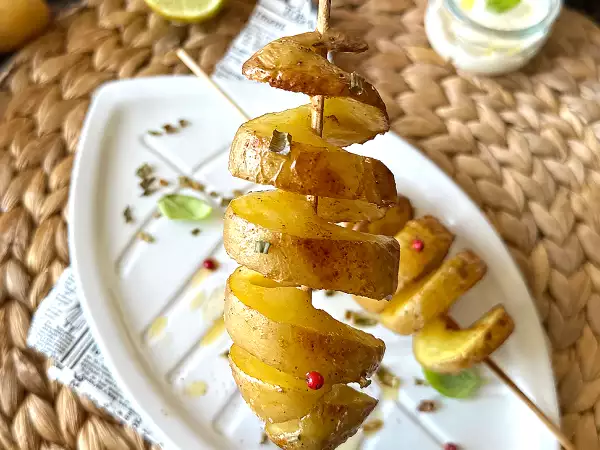 Recept Spirál burgonya egy botra, a bolondbiztos technika gép nélkül