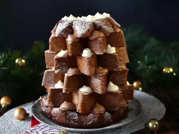 Recept Pandoro briós, nutella krémmel és vaníliakrémmel töltve, karácsonyfa alakban