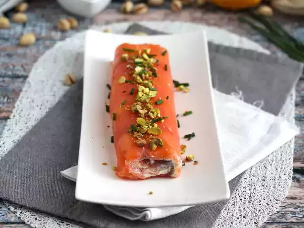 Recept Lazacos tekercs ricottával és pisztáciával