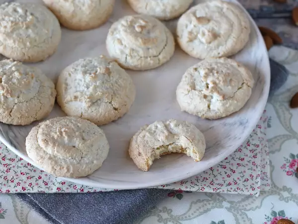 Recept Amaretti, olasz mandulás finomságok, tökéletes kávéhoz!