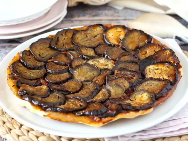 Recept Padlizsán tarte tatin: egy sós változat, amiért meg kell halni!