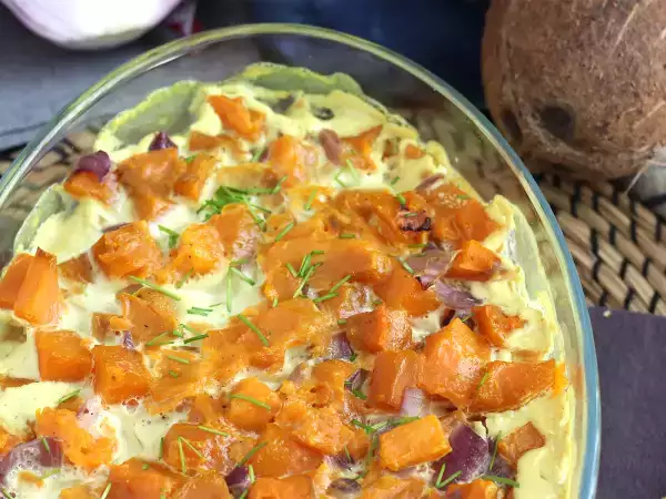 Recept Édesburgonya gratin kókusztejjel és curryvel ízesítve