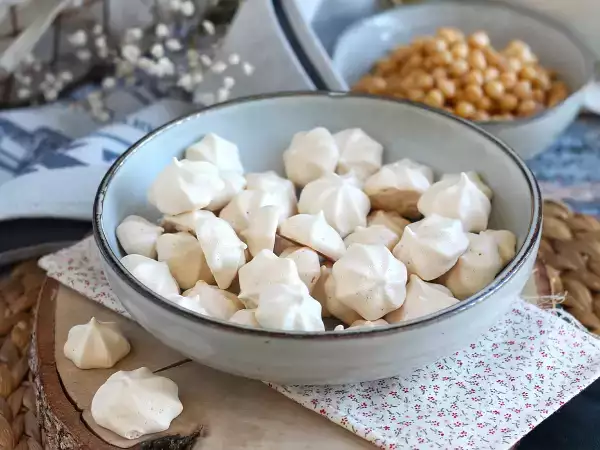 Recept Vegán habcsókok aquafabával
