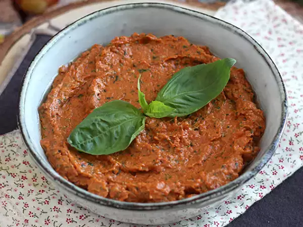 Recept Paradicsom konfitált és bazsalikomos kenhető