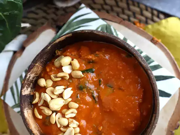 Recept Afrikai leves: paradicsom, mogyoró és mángold - afrikai mogyoróleves