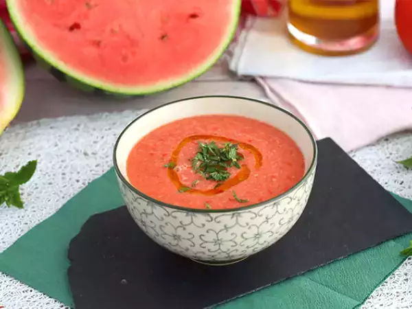 Recept Hideg görögdinnye és paradicsomleves