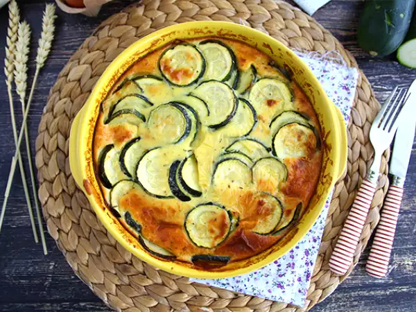 Recept Cukkini és kecskesajtos clafoutis