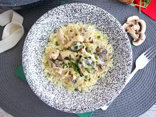 Recept Krémes csirke gombával