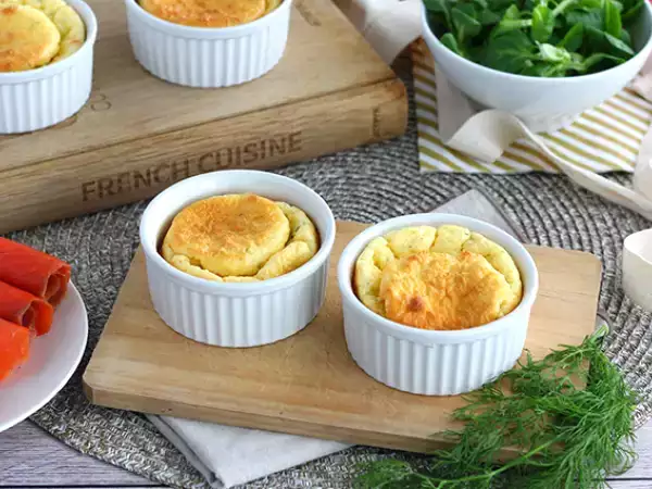 Recept Füstölt lazac és fromage frais szuflé