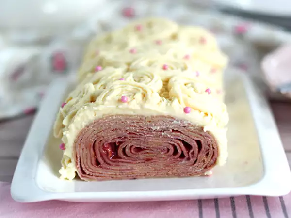 Recept Fehér csokoládé málna crêpe log