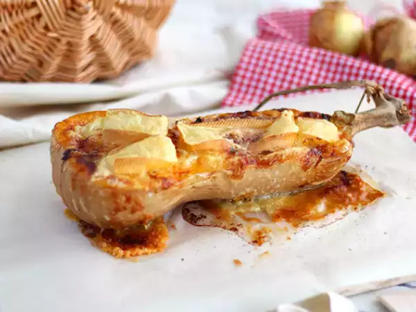 Recept Courgiflette - butternut sütőtök tartiflette stílusban