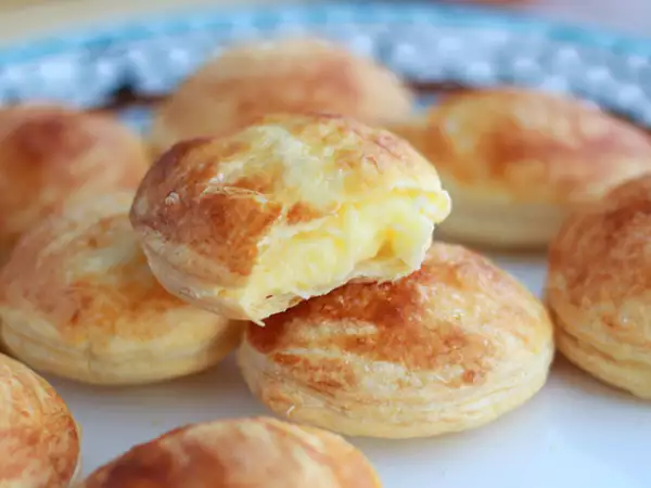 Recept Pelyhes vaníliás fánkok