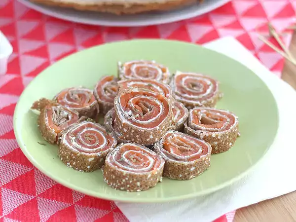 Recept Hajdina tekercs lazaccal