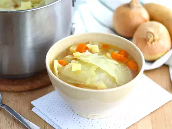Recept Egyszerű káposztaleves