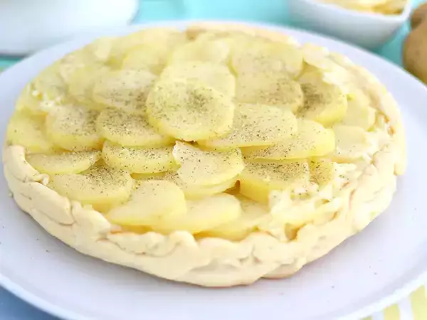 Recept Burgonya és cantal tarte tatin