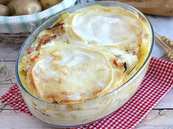 Recept Hagyományos savoyai tartiflette