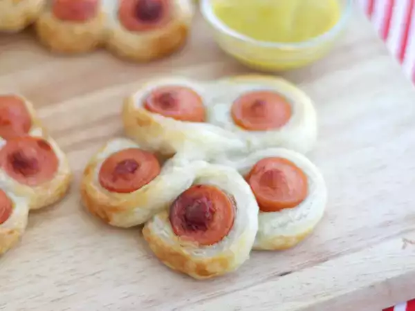 Recept Pelyhes virágok knackis