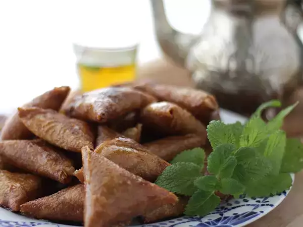 Recept Briouats mandulával, kis keleti sütemények