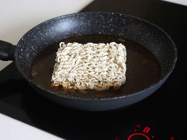 Hogyan kell főzni buldak habanero lime tésztát, recept pácolt csirkével! - Előkészítés lépés 8