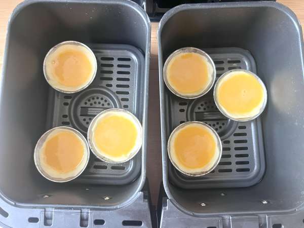 Pastéis de nata légsütőben. A hagyományos portugál édesség gyors és egyszerű receptje. - Előkészítés lépés 7