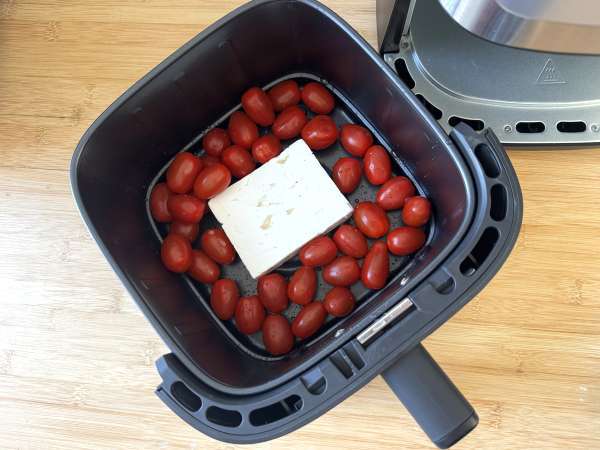 Sült feta gnocchi Airfryerrel, egy szuper gyors étel cseresznyeparadicsommal és fetával! - Előkészítés lépés 1