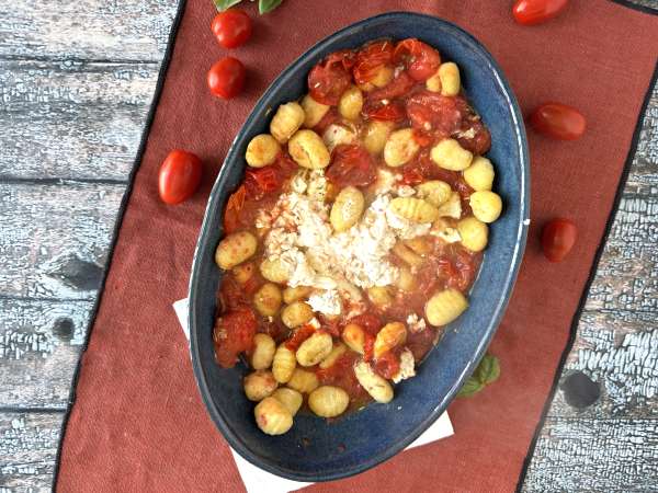 Sült feta gnocchi Airfryerrel, egy szuper gyors étel cseresznyeparadicsommal és fetával! - Előkészítés lépés 5