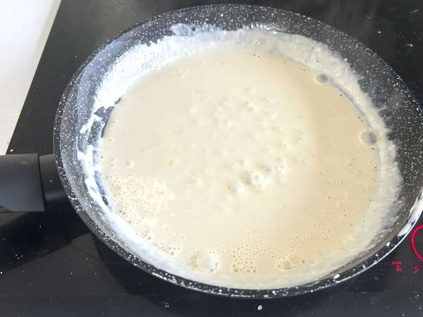 Spenót és ricotta malfatti, az egyszerű, gyúrás nélküli házi tészta receptje - Előkészítés lépés 7